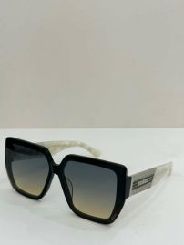 Picture of Gucci Sunglasses _SKUfw54107111fw
